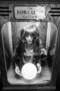 Psychic Medium Tarot Free Reading Monica by Cane Kong